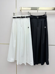 Pleated wide-leg pants