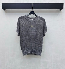 Raw-edged short-sleeved knit top