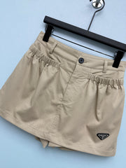 Triangle-Logo Shorts
