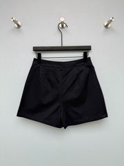 Triangle-Logo Shorts