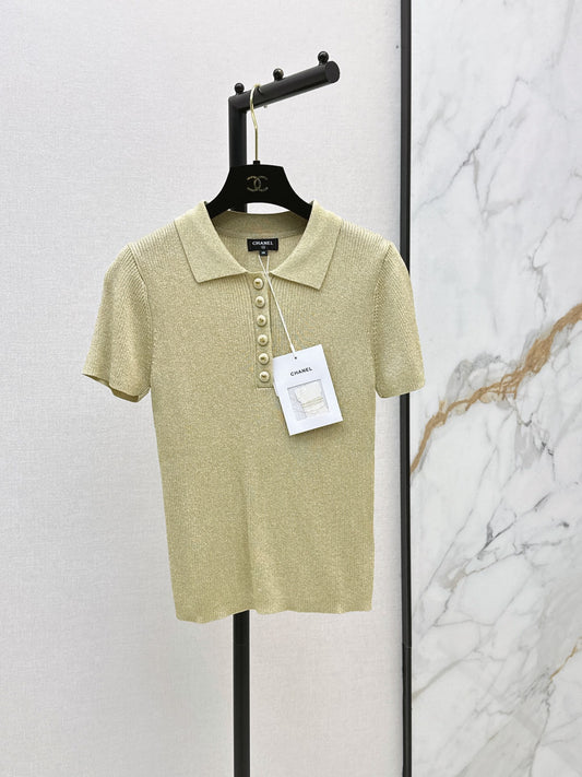 Short-Sleeve Top with Gold Lurex Yarn