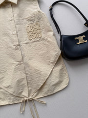 Sleeveless shirt vest