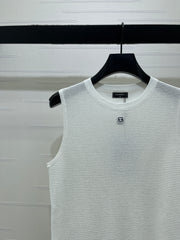 Sequined Crew Neck Knit vest