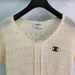 Off-white openwork knit short-sleeved top