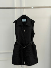 Sleeveless workwear dress