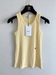 sleeveless knitwear