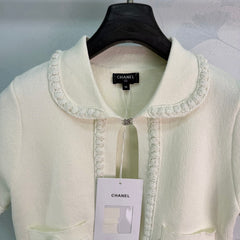 White Short-Sleeved Jacket