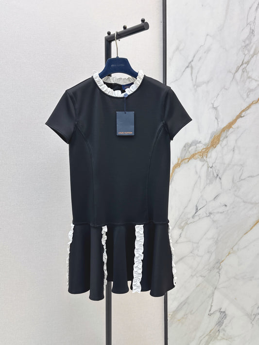 Lettuce-edge panelled dress