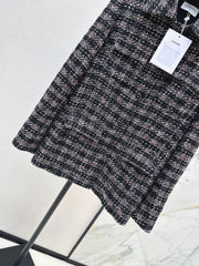 Mid-length tweed jacket