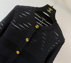 Crew-neck long-sleeve cardigan