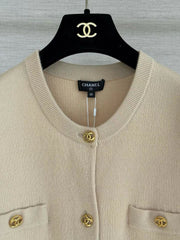 Cashmere knit cardigan