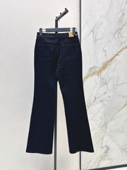 Figure-flattering stretch jeans
