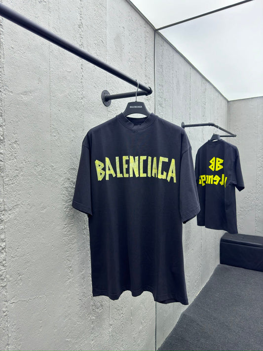 Tape letter short sleeves