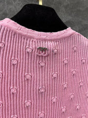 Classic three-dimensional polka dot crochet knitted short top