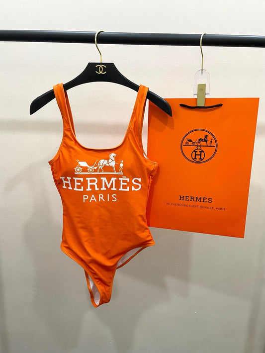 Solid color one-piece swimsuit