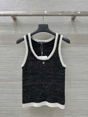 Slim fit knitted vest