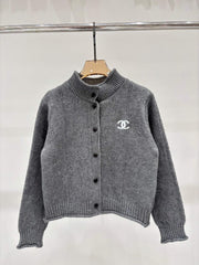stand-up collar knit cardigan