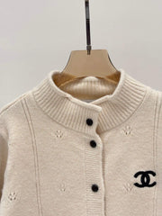 stand-up collar knit cardigan