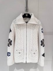 Cashmere coat with double zipper design