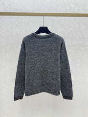 Heavy-duty beaded and sequined V-neck knit long-sleeved top