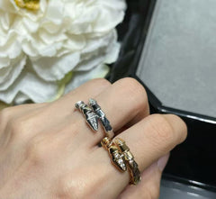 Snake head and tail ring