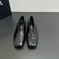 Flat, Square-Toe V-Cut Flats