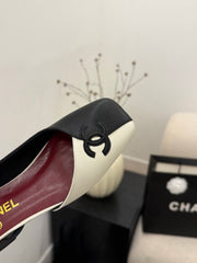 Mismatched colorway flat shoes