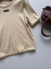 Lace-trimmed round neck short-sleeved top