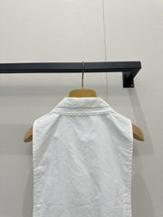 Embroidered sleeveless tie-front vest