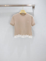 Lace-trimmed knit short-sleeved top
