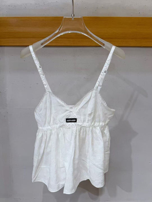 Lace patchwork vest