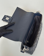 Three-dimensional textured bag