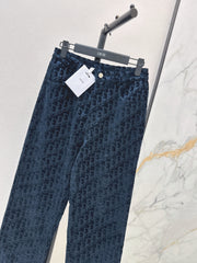 Straight-leg jeans