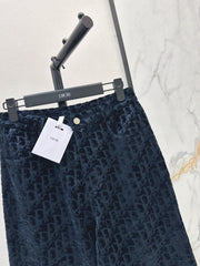 Straight-leg jeans