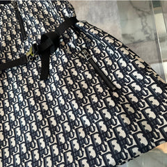 dress without sleeve