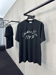 Signature flocked short sleeves