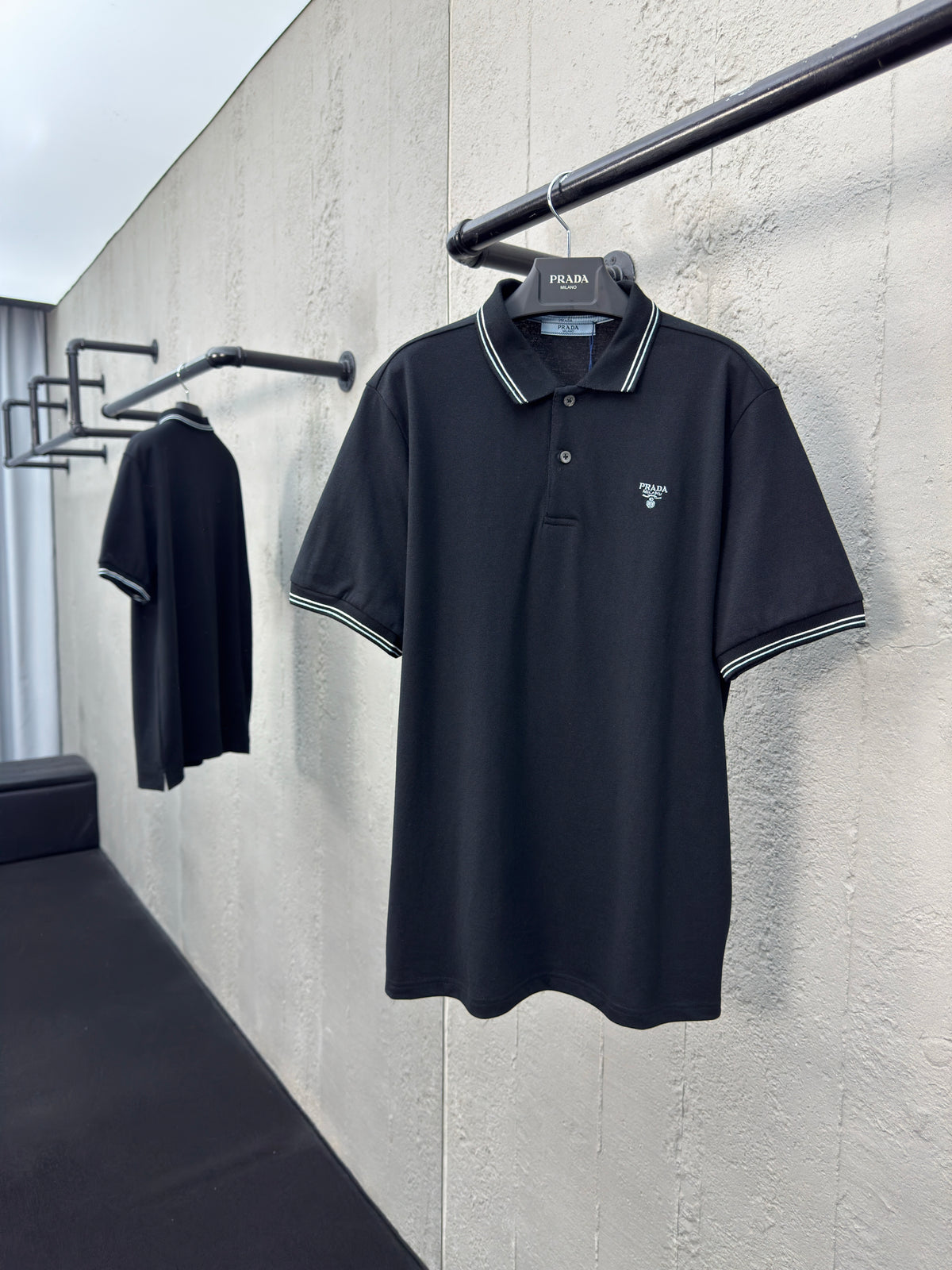 Classic embroidered POLO shirt