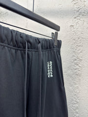 Sanskrit pattern embroidered shorts