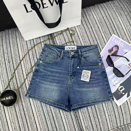 Pocket print denim shorts