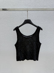 Crew neck knitted vest