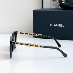 Square frame sunglasses