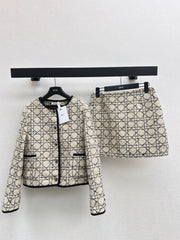 Cannage Suit