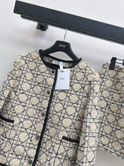 Cannage Suit