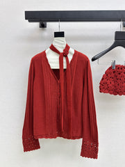 V-neck cardigan + floral hollow knit hat