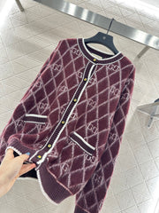 Round neck diamond jacquard knit cardigan