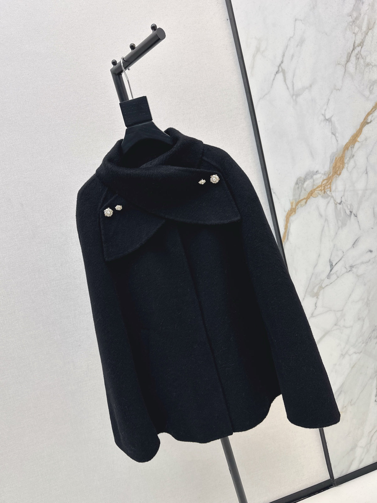 Double-faced wool cape jacket