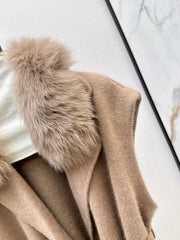 Fox fur collar vest