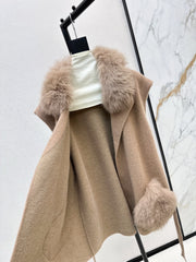 Fox fur collar vest