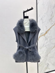 Fox fur collar vest