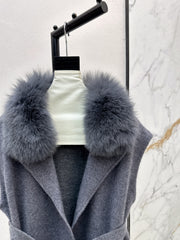 Fox fur collar vest